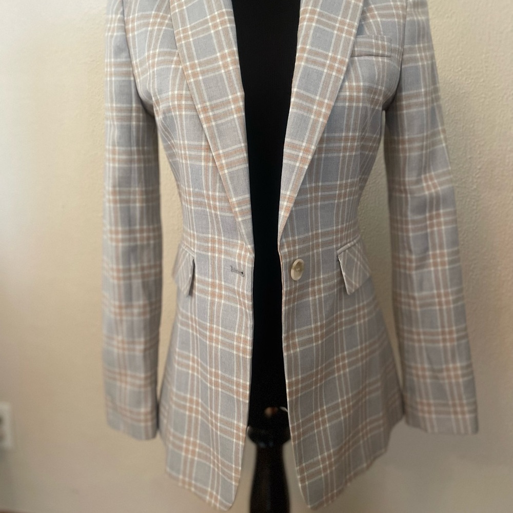 1.State Jacket Nordstroms Gray and Tan Plaid Blazer with Structured Shoulders